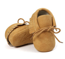 Load image into Gallery viewer, Small seven baby shoes leather soft baby shoes soft socks spring new