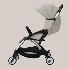 Load image into Gallery viewer, Light Baby Stroller For Travelling Can Sit And Lie Down To Fold The Child Trolley On The Plane Baby Umbrella Baby Stroller 2017